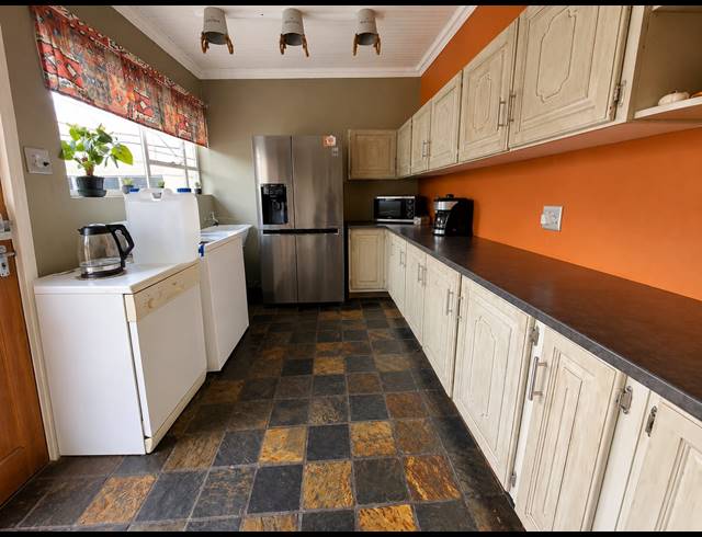 3 BEDROOM HOUSE FOR SALE IN SASOLBURG EXT 23